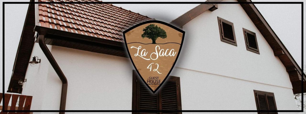 La Saca 42酒店 外观 照片